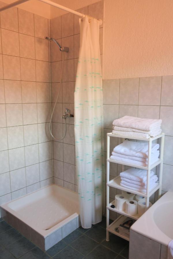Mesic Apartment سينج المظهر الخارجي الصورة
